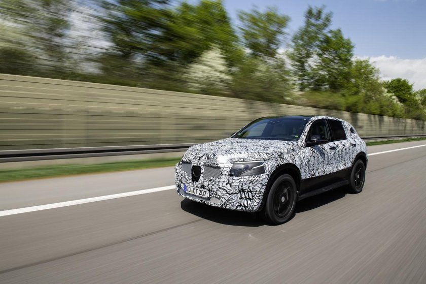 Электро Мерседес EQC