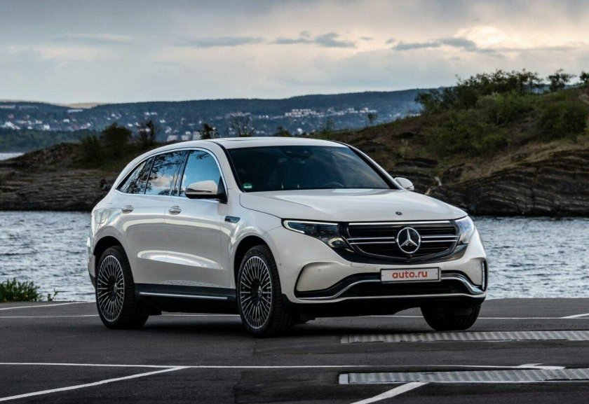 Mercedes-Benz EQC 2020
