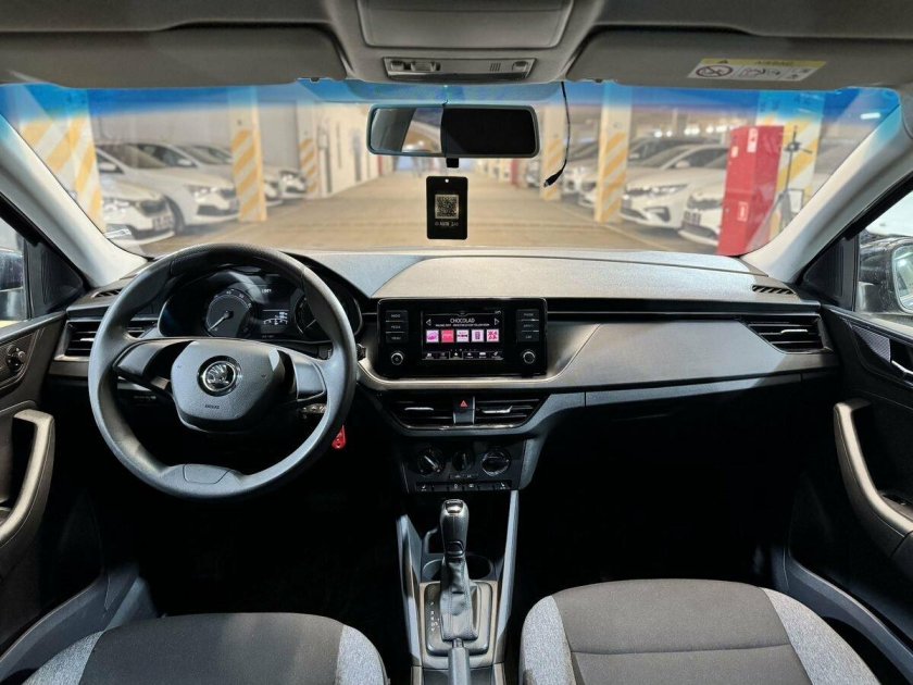 Шкода рапид 2021 комплектация актив