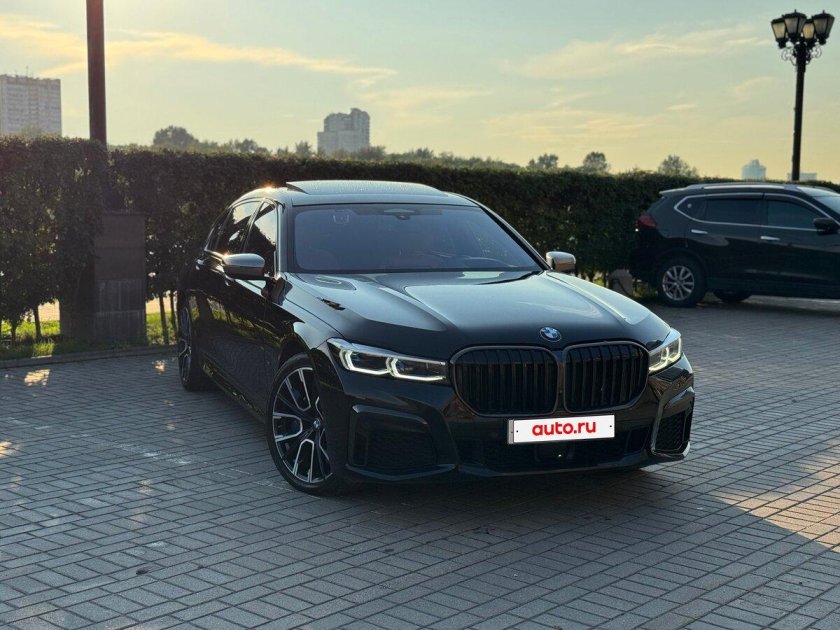 Бмв 7 серии g 11