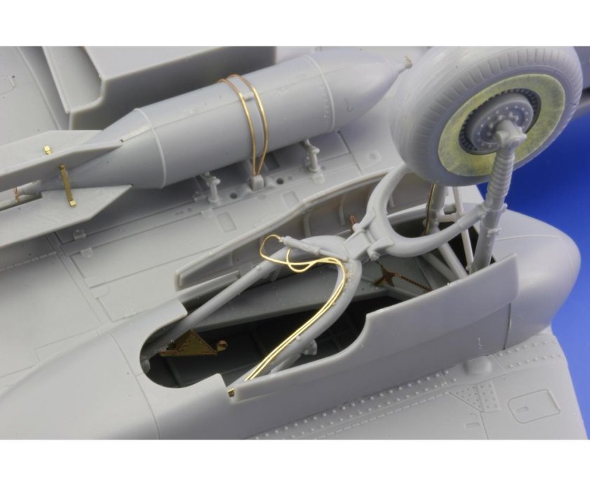 Ил-2 Штурмовик ниши шасси