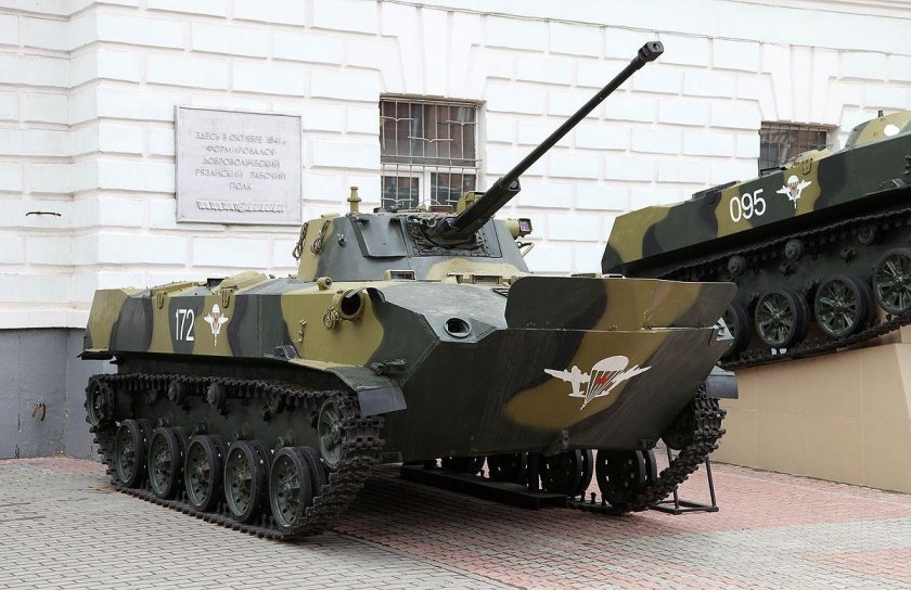 БМД-2 Боевая машина