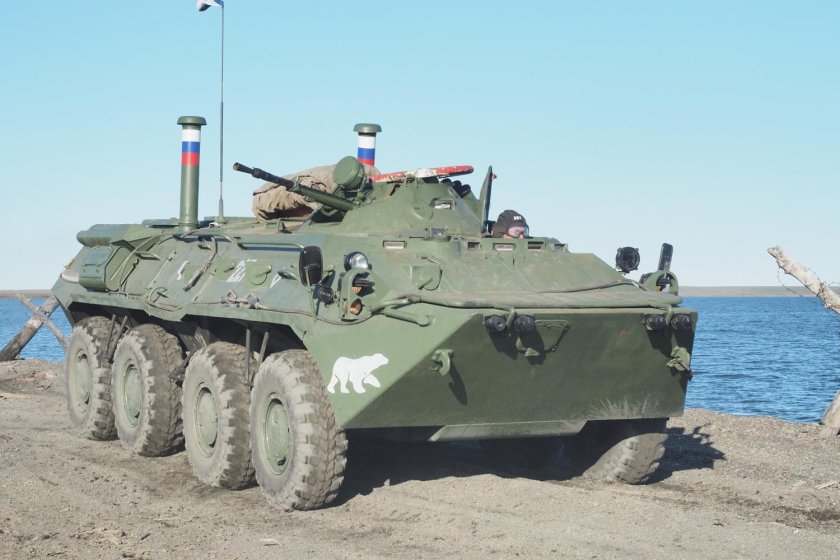 БТР 82 А морской пехоты