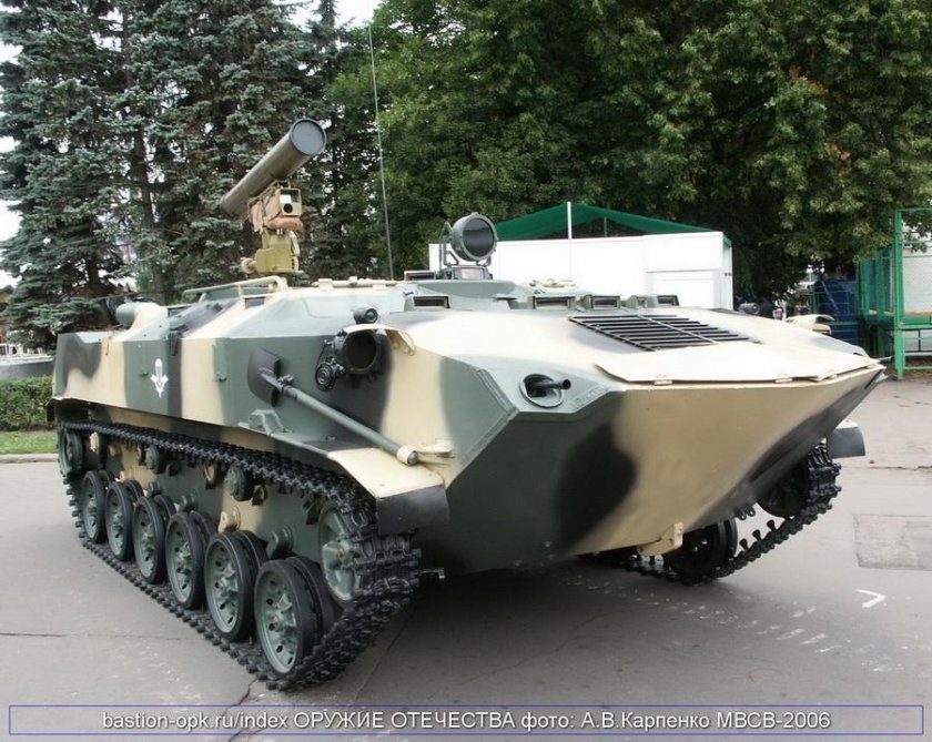 БТР-Д бронетранспортёр