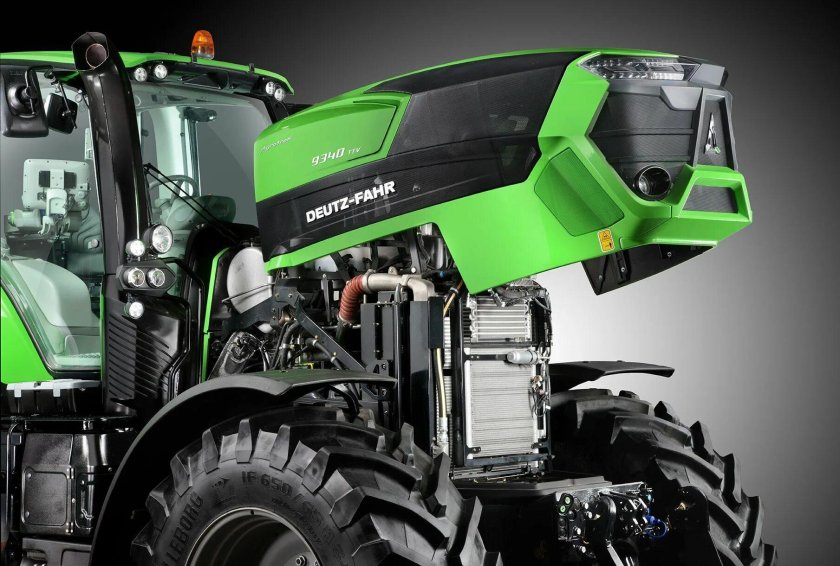 Трактор Deutz Fahr
