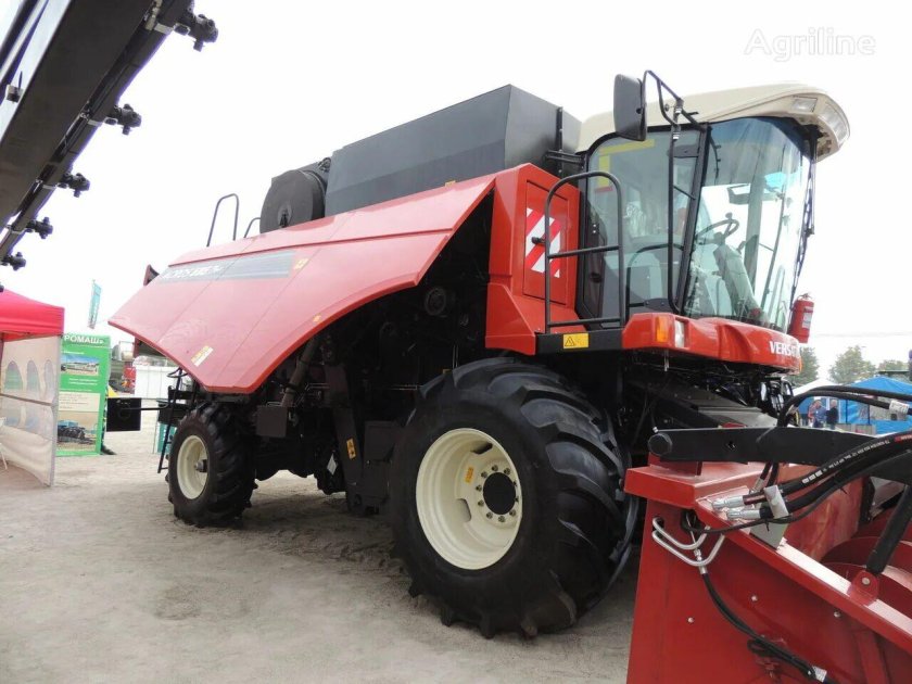 Зерноуборочный комбайн Acros 595