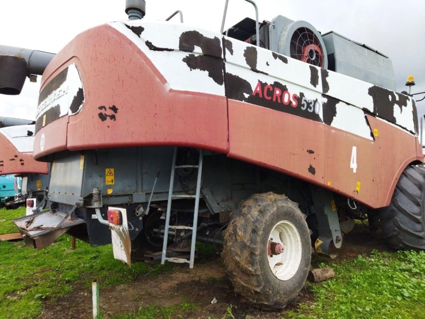 Комбайн 530 с открытой боковиной