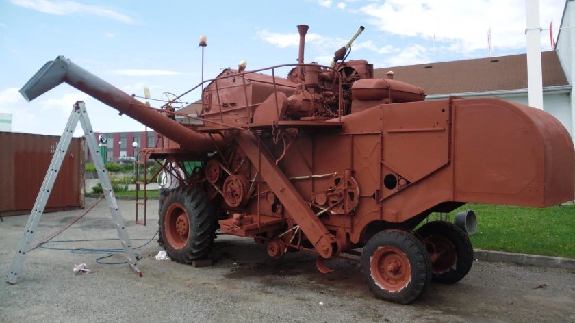 Комбайн Нива СК 4