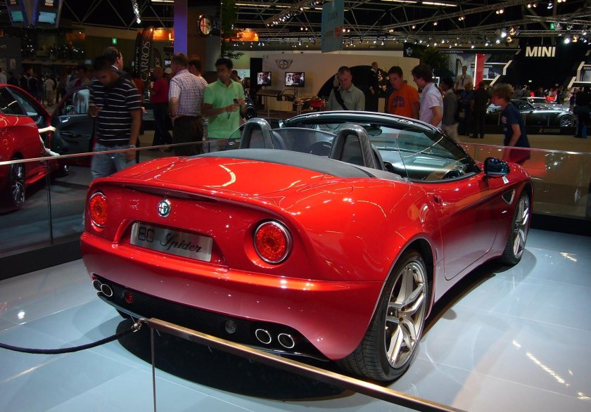 Альфа Ромео Спайдер 156