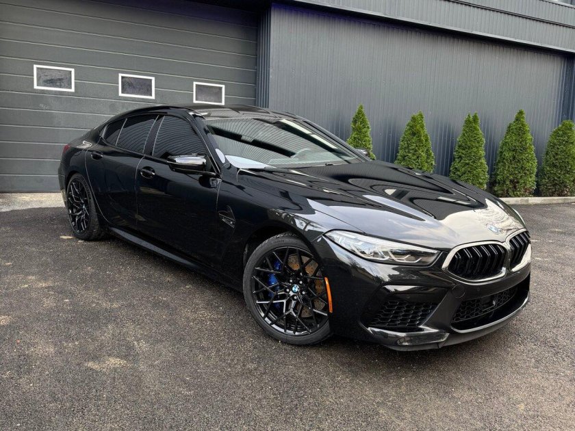 Bmw m 8 competition gran coupe