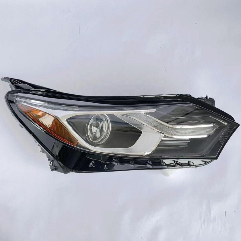 Chevrolet Equinox,фара