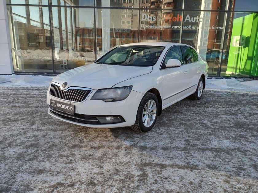Skoda superb 2012