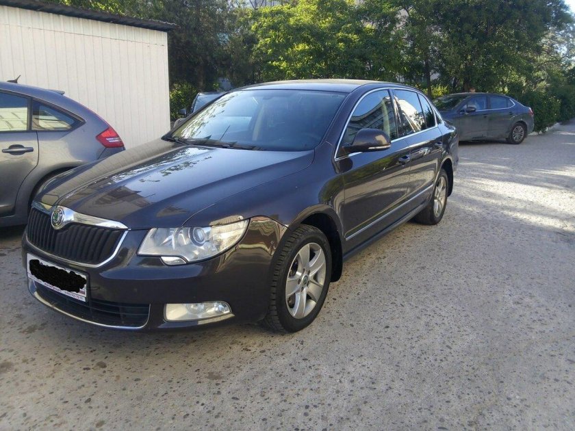 Skoda superb 2012