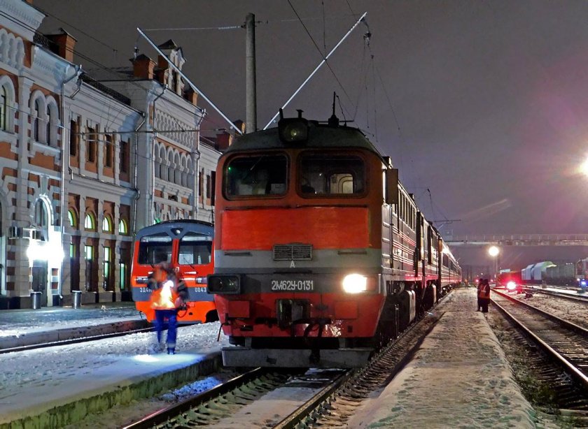 Электропоезд Москва Калуга