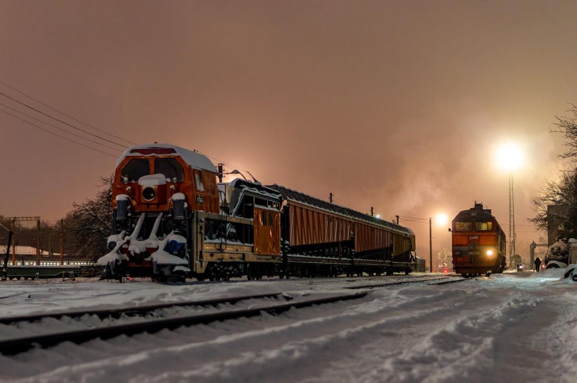 Снегоуборочный поезд