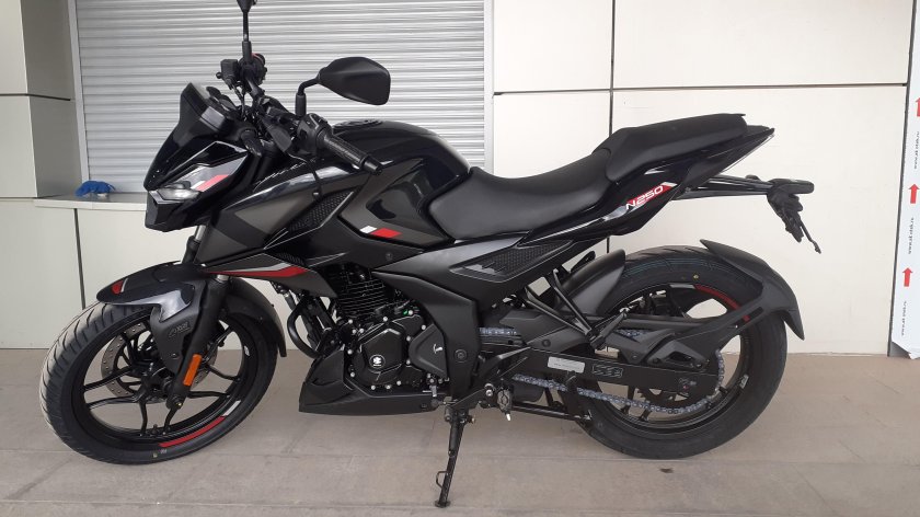 Bajaj pulsar n 250