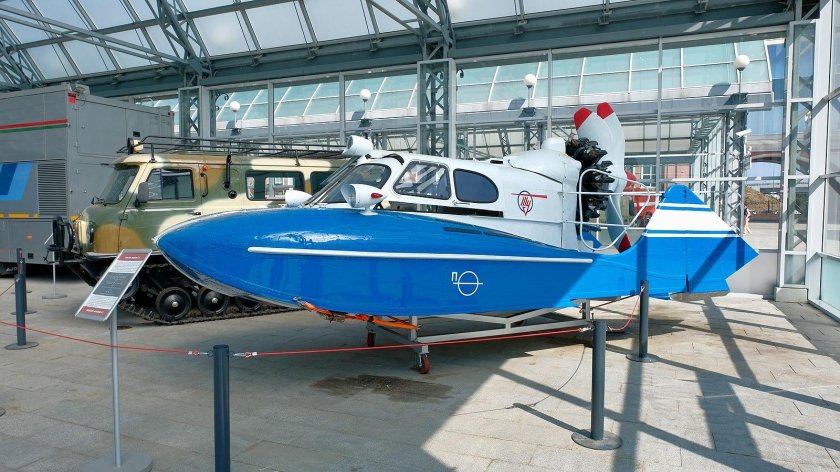 Аэросани-амфибия а-3