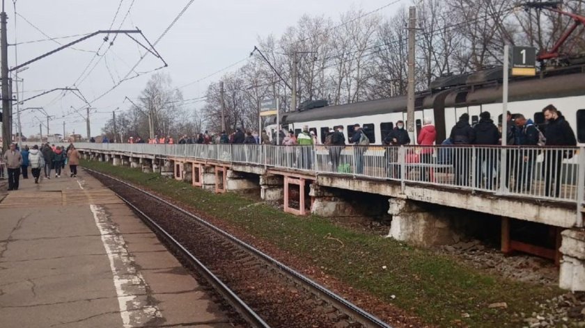 Шаховская станция электрички