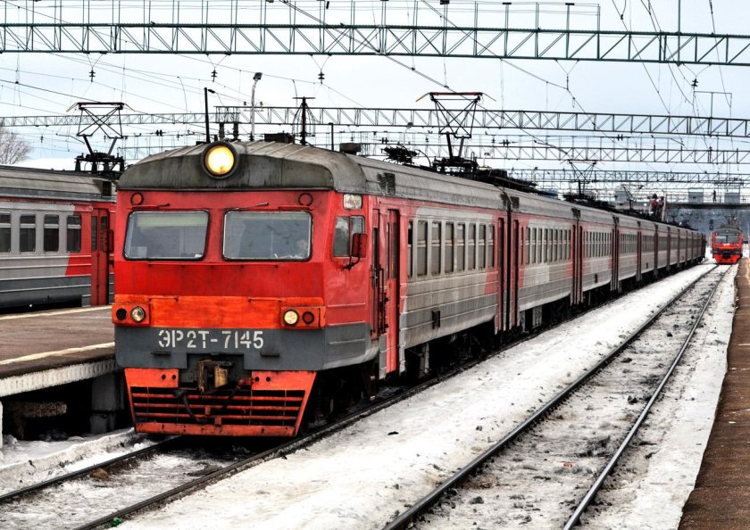 Перед электропоезда