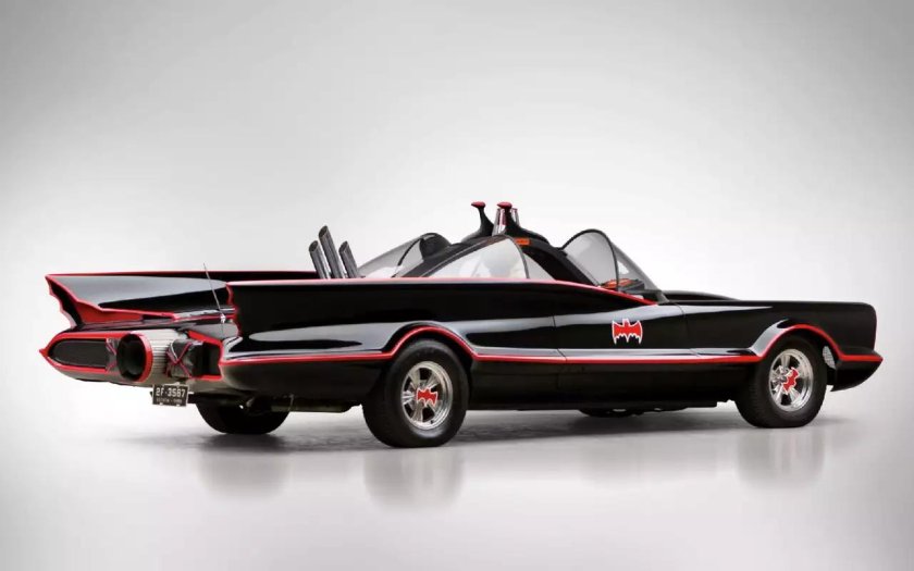 Бэтмобиль Линкольн