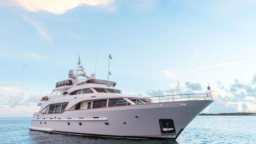 Benetti tradition 100
