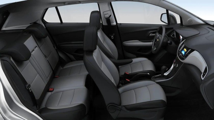 Chevrolet Tracker 2017 салон