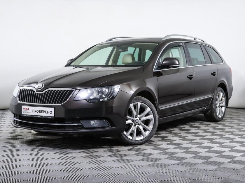 Superb 2 Skoda 2012