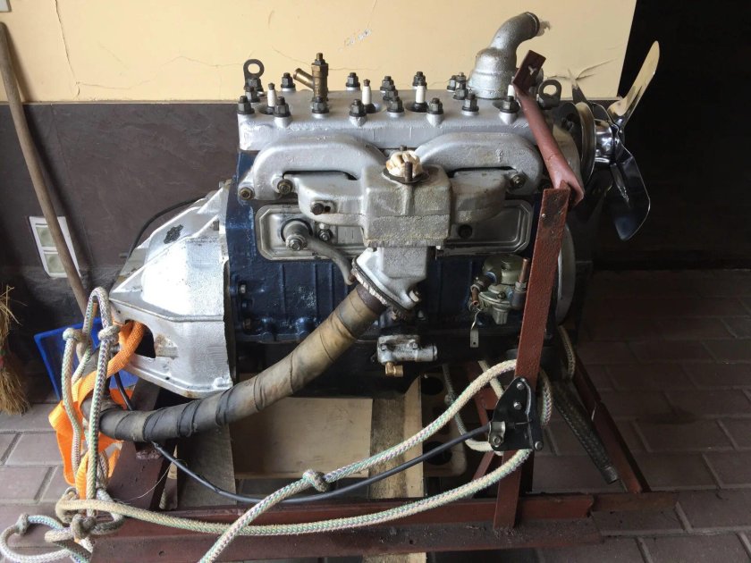 Двигатель газ м 20