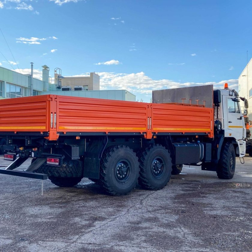 Бортовой камаз 43118