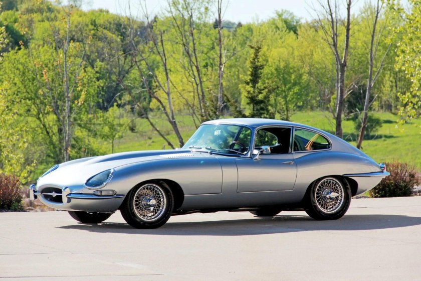 Jaguar e-Type 2020