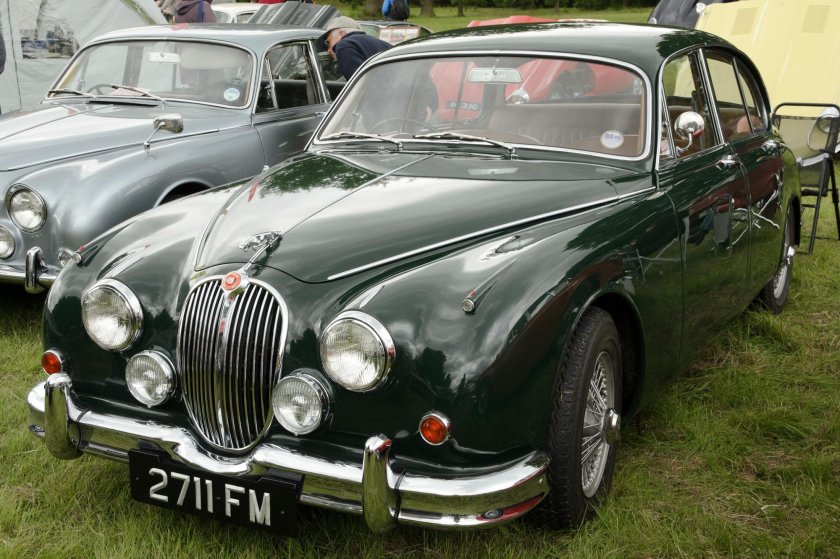 Jaguar MK II