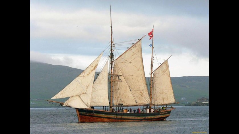 Трехмачтовая марсельная шхуна