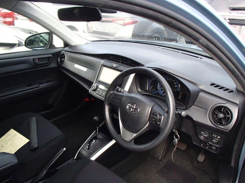 Toyota Corolla Fielder e160