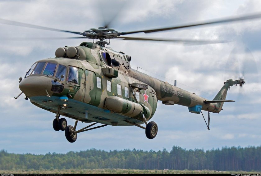 Боевой вертолёт ми-8