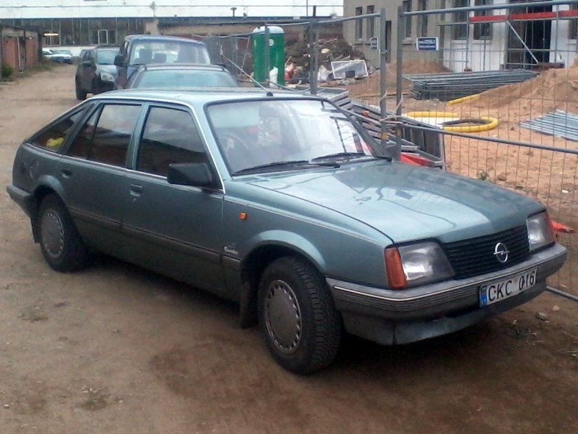 Опель Аскона 1988