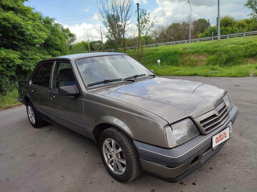 Опель аскона 1986 седан