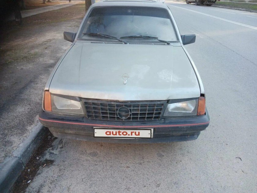 Опель Аскона седан 1987