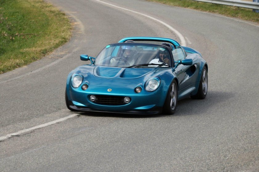 Lotus Elise" старый