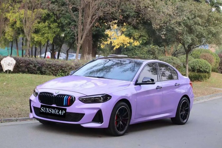 Мерседес лавандовый в пленке