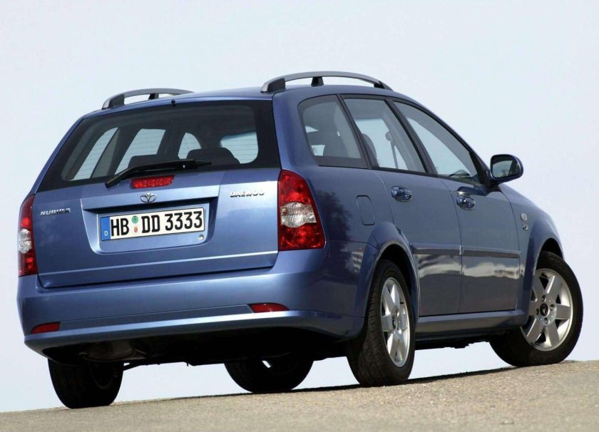 Daewoo Nubira 2000 универсал