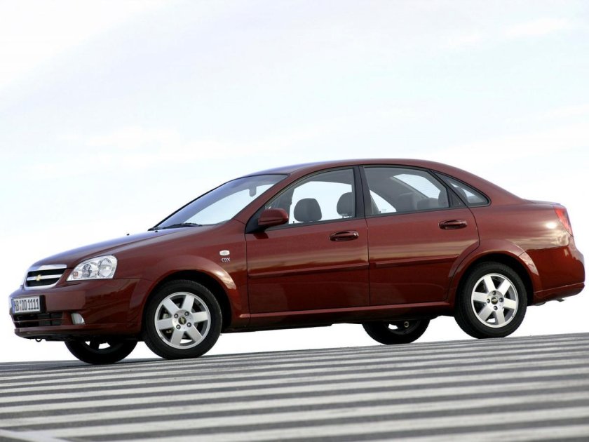 Chevrolet Lacetti седан