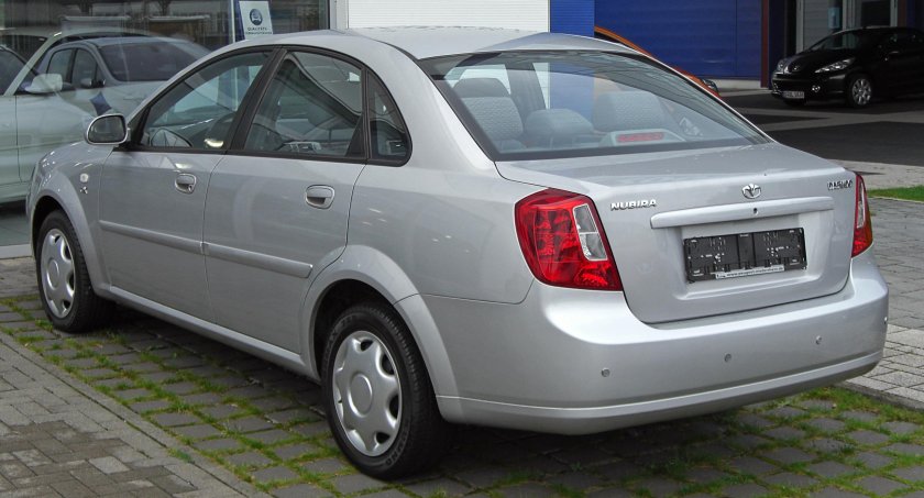Chevrolet Nubira седан 1.6