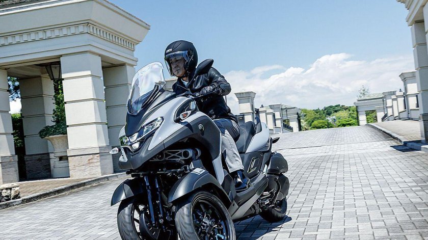 Yamaha t-Max Tricity