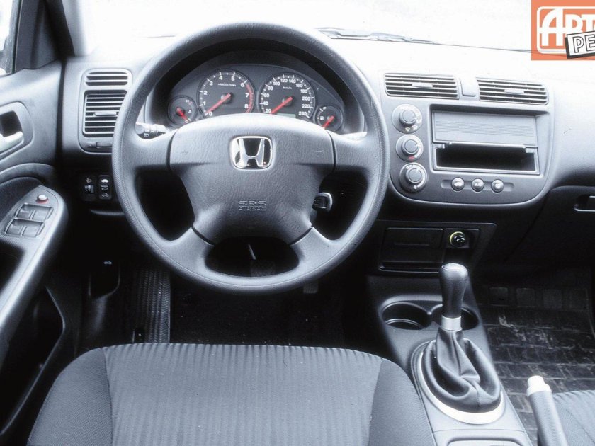 Honda Civic 2000 салон