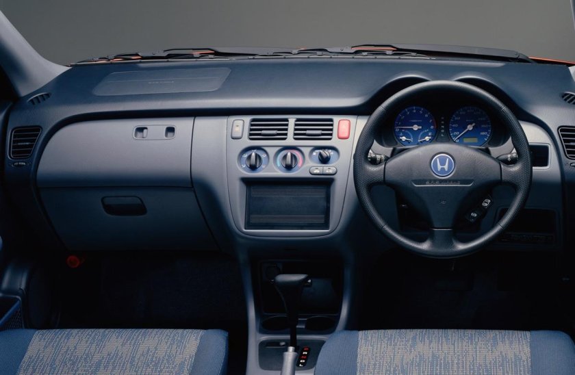 Honda HR-V 2005 салон