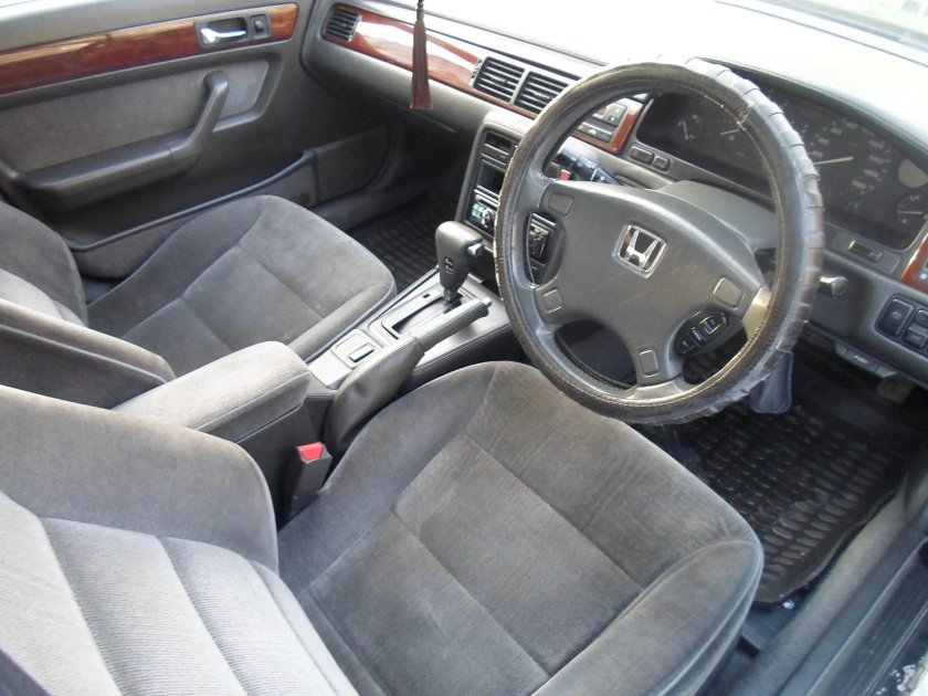 Honda Accord inspire cb5