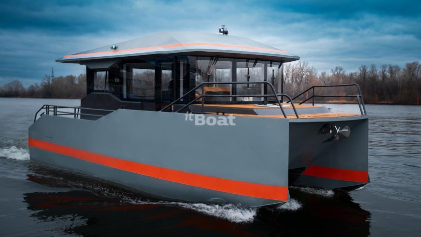 Авиатор 10 катамаран