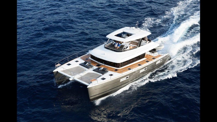 Моторный катамаран Лагуна 630