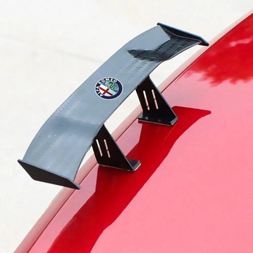 Спойлер на авто