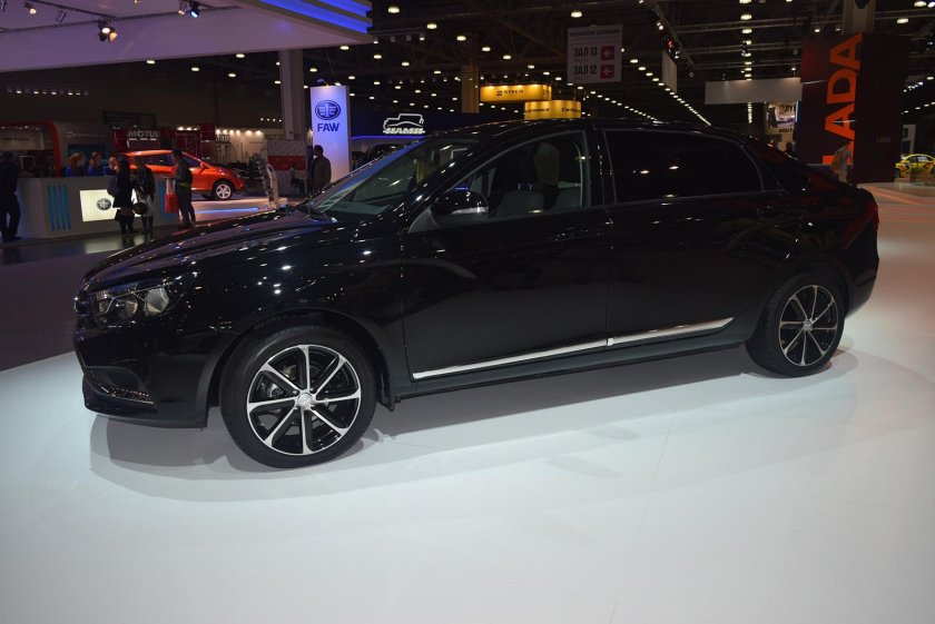 Лада Веста Signature